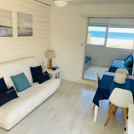 Apartment La De La Plage